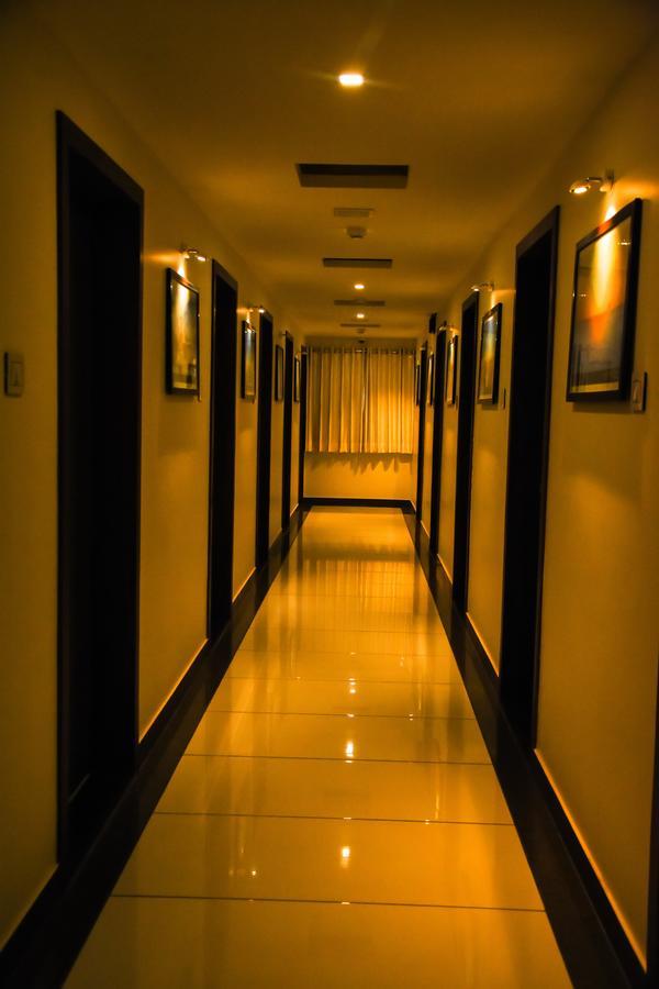 Hotel Shyam Palace Bhuj Eksteriør billede